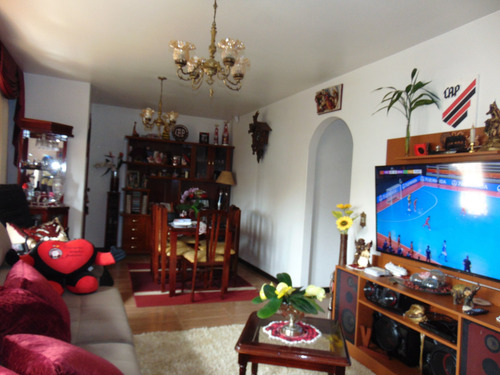 Imagem 4 de 18 de Casa Com 4 Dormitórios À Venda Com 793.36m² Por R$ 980.000,00 No Bairro Santa Felicidade - Curitiba / Pr - Cs.0683