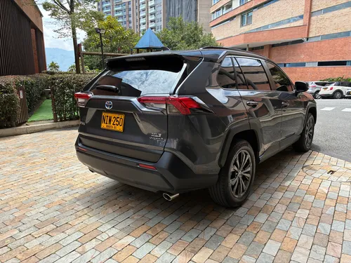 Toyota RAV4 2.5 Xle Hev 4X4
