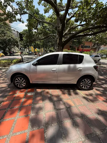 Renault Sandero 1.6 Zen