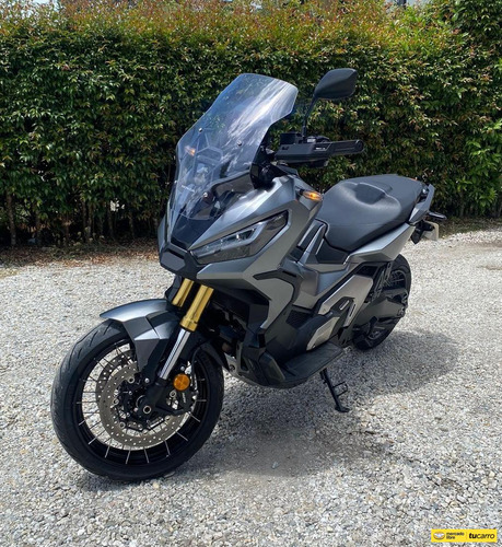 Honda Adv 750p / Modelo 2023