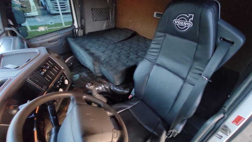 Imagem 15 de 15 de Volvo Fm 370 6x2 Trucado Ano 2011 Gobetrotter