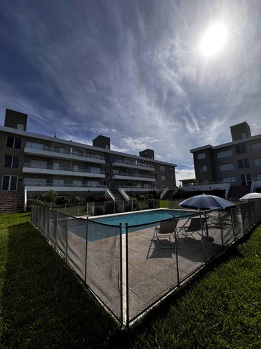 Alquiler Temporario Departamento 2 Dormitorios Mar De Las Pampas Con Cochera