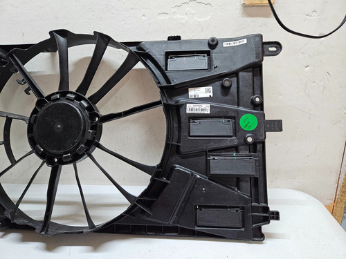 Tolva Moto Ventilador Chevrolet Onix 21-22-2023 Vend. Face
