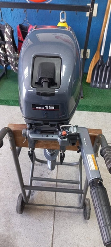 Imagem 6 de 9 de Motor De Popa Yamaha 15 Hp Semi - Novo 12 X Cartao Credito