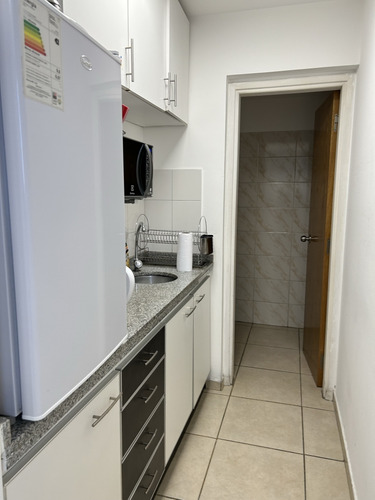 Venta Gran Oficina En Tres Cruces Con Garaje. Edificio De Categoría