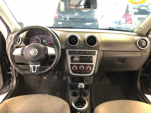 Volkswagen Voyage 2010 1.0 Vht Trend Total Flex 4p