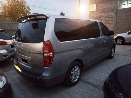 Imagen 3 de 9 de Hyundai H-1 2.4 N At Full Premium 12p 2015