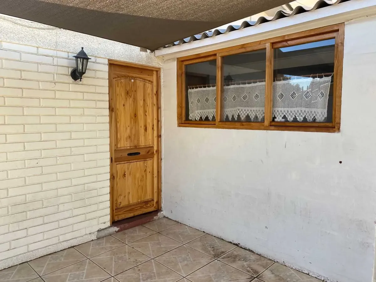 Imagen 4 de 25 de Amplia Casa Con Diseño Moderno (169168)