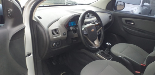 Imagen 10 de 25 de Chevrolet Spin 1.8n Ltz M/t 5pasajeros C/gnc