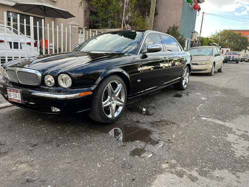 Jaguar XJ 3.2 Xj8 Vanden Plas At