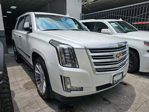 Cadillac Escalade 6.2 Plinum 4x4 At