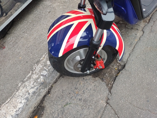 Imagem 2 de 4 de Scooter Harley