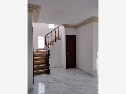 Imagen 9 de 12 de Casa Sola En Venta Venta En Fraccionamiento Reforma, Veracruz,ver.