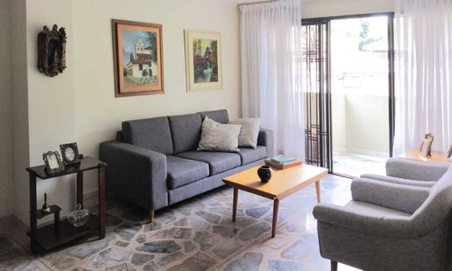 Venta De Apartamento En Laureles Nogal Parqueadero Doble, Medellín