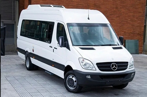 Imagen 1 de 3 de Alquiler Combi Viajes Turismo Traslado De Personal