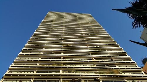 Imagen 28 de 29 de Venta Oficina Tucuman 540 Piso Alto Galeria Jardin Seg 24hs