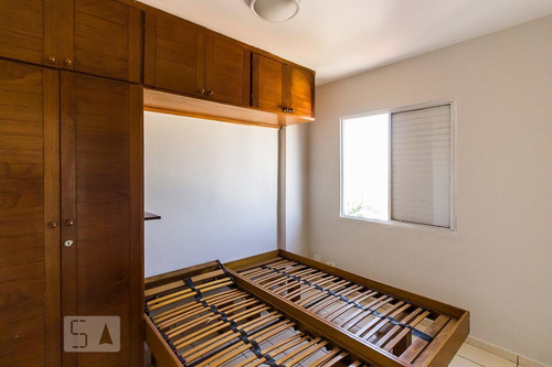 Apartamento À Venda - Alto De Pinheiros, 2 Quartos, 140 - S892789518
