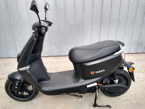 Imagen 2 de 16 de Scooter Yadea S-like Electrico