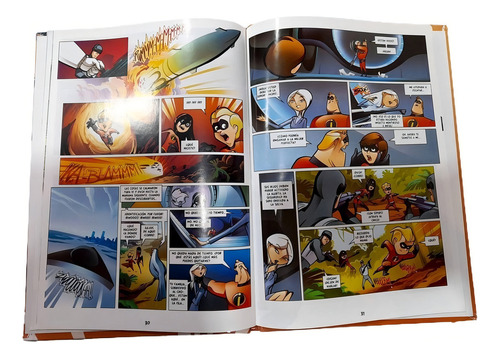 Los Increíbles: Disney - Pixar, De Gregory Ehbar. Editorial Plaza Gárgola, Tapa Dura En Español, 2007
