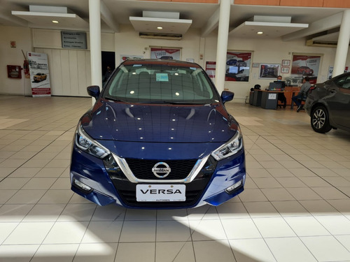 Imagen 2 de 25 de Nissan Versa 1.6 Sense Cvt