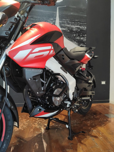 Bajaj Rouser Ns 160