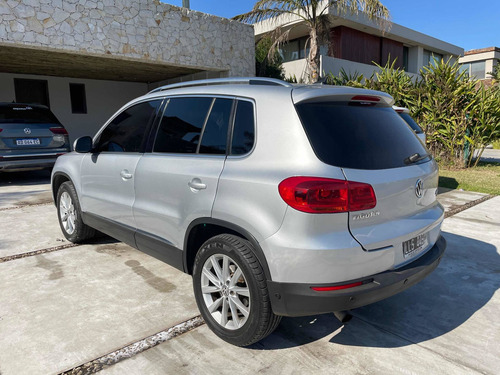 Imagen 6 de 17 de Volkswagen Tiguan 2012 2.0 Premium I 140cv Tiptronic
