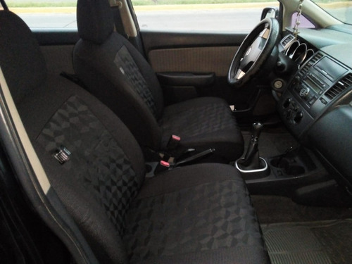 Imagen 1 de 9 de Cubreasientos De Nissan Tiida