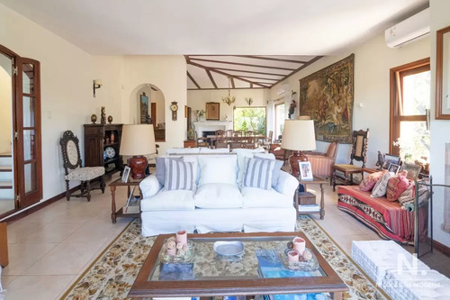 Chalet En Venta En San Rafael Proximo Al Mar. 5 Dormitorios + Dep.
