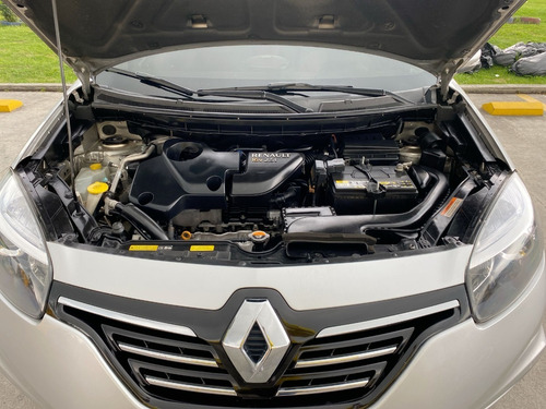 Imagen 25 de 25 de Renault Koleos Privilege 2.5