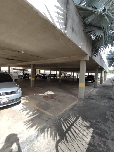 Imagen 7 de 9 de Apartamento En Villa Granada Cr Autana Amoblado