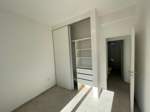 Imagen 5 de 18 de Venta De Departamento En Alta Barda