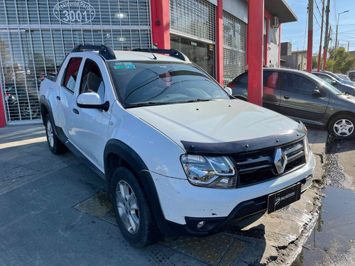 Imagen 3 de 13 de Renault Duster Oroch 2017 1.6 Outsider