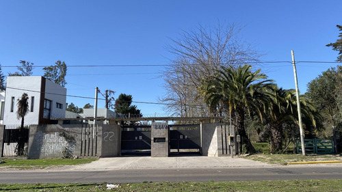 Terreno En Venta En Barrio Nuevos Aires, La Plata