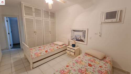 Imagem 21 de 28 de Apartamento À Venda - Guarujá Sp - Praia Das Pitangueiras - 5 Dormitórios - Vista Mar - 230 Metros Úteis - 2 Vagas - Lazer - Ap05813 - 69325539