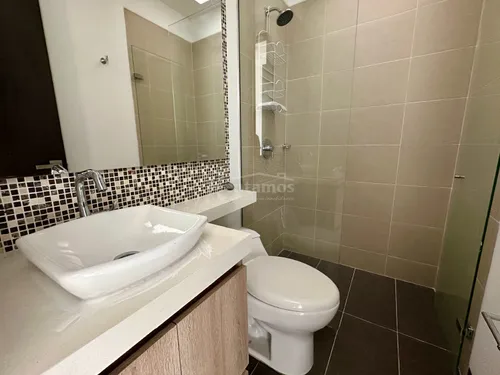 Casa En Arriendo En Tres Esquinas. Cod A775993