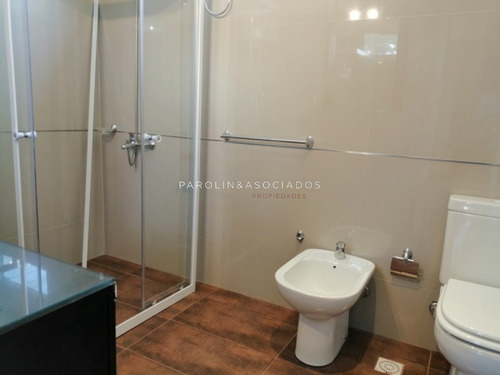 Casa De 3 Dormitorios En Burnett, Punta Del Este- Ref: 1750