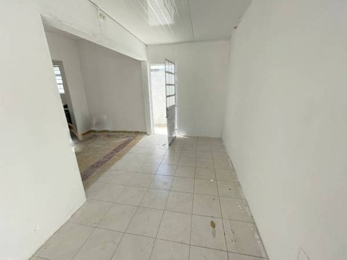 Venta De Padron Con Cuatro Casas En La Teja.