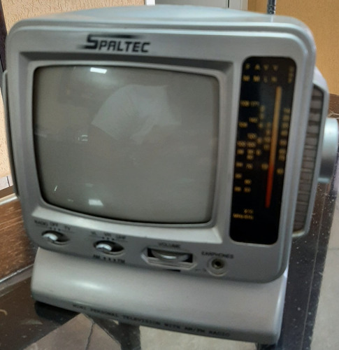 Tv Portátil 5 Spaltec - Preto Branco Funiona Perfeitamente