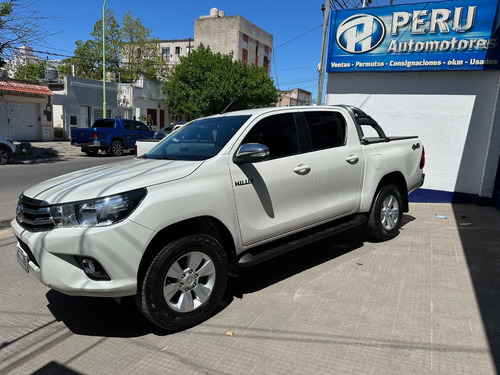 Toyota Hilux 2.8 Cd Srv 177cv 4x4 At