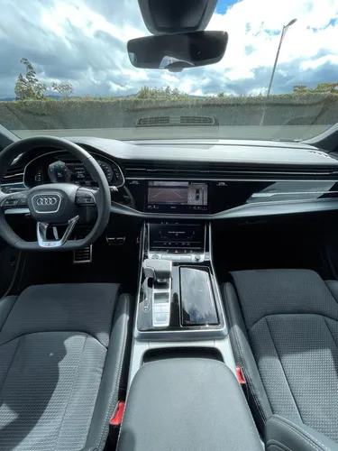 Audi Q7 Quattro Sline / Mhev