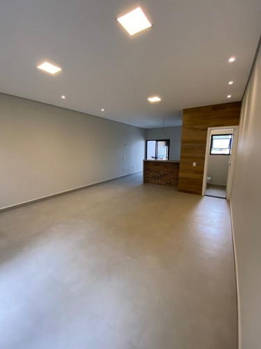 Imagem 10 de 25 de Sobrado A Venda Na Vila Suissa São 250m², 3 Dormitórios, 3 Vagas, Piscina - Mogi Das Cruzes-sp 2998