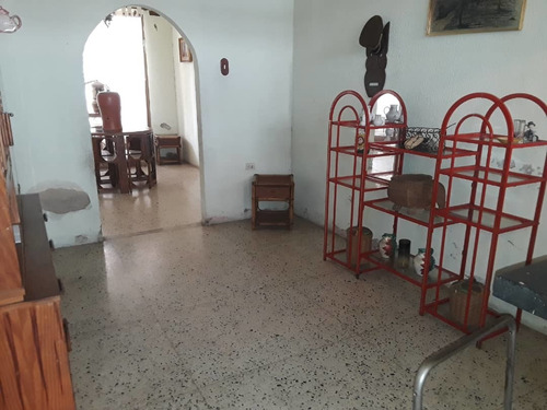 Imagen 2 de 8 de Venta Casa Veredas De Coche