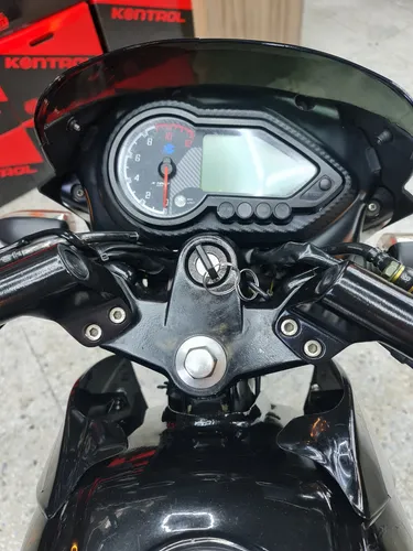 Bajaj Pulsar 180 Fi 2023