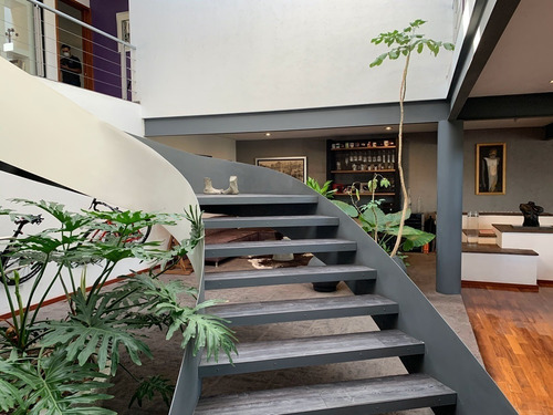 Casa En Venta En Villas Del Mesón