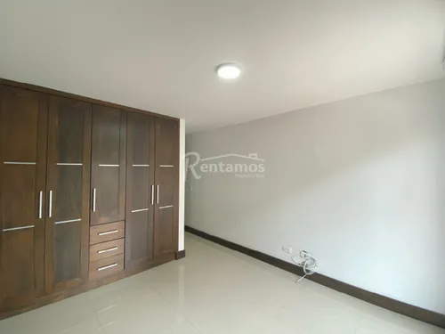 Apartamento En Venta En Castropol. Cod V776182