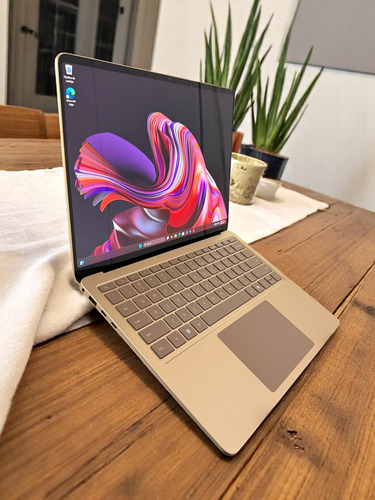Laptop Microsoft Surface 7, 16gb Ram, 512gb Ssd, 120hz Rose Gold (Reacondicionado)