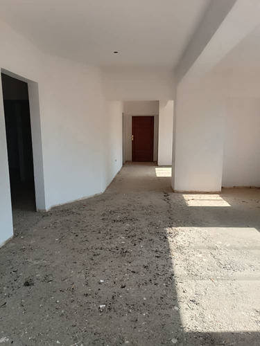 Rivero Bienes Raices Promociona Y Vende Apartamento En Obra Gris En La Urb. El Bosque