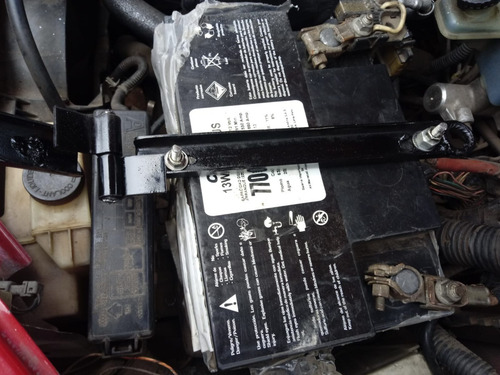 Imagen 5 de 8 de Seguro Antirobo Para Baterias De Auto