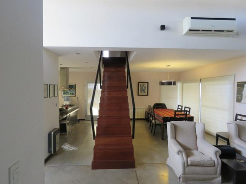 Casa De 4 Dormitorios En Venta - Pileta - Hostal Del Sol - San Eduardo - Aldea