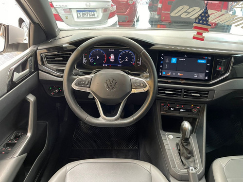 Volkswagen Nivus 1.0 Highline 200 Tsi Aut. 5p 6 marchas